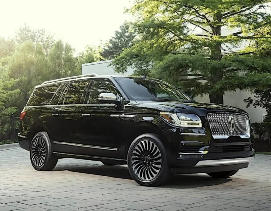 Lincoln Navigator parked in front of a residence, representing upscale limo services in Chicago